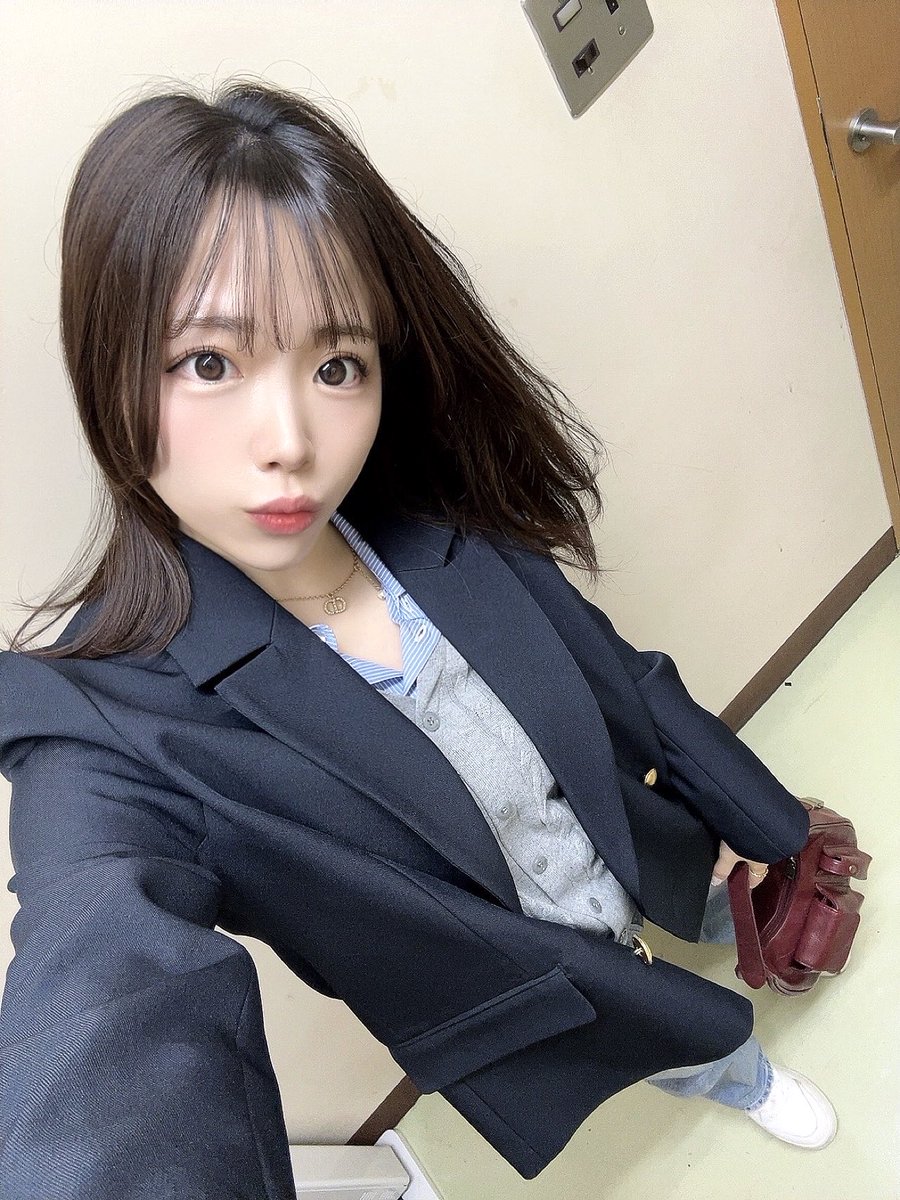 舞桜(まお) (@27000m) / Posts / X