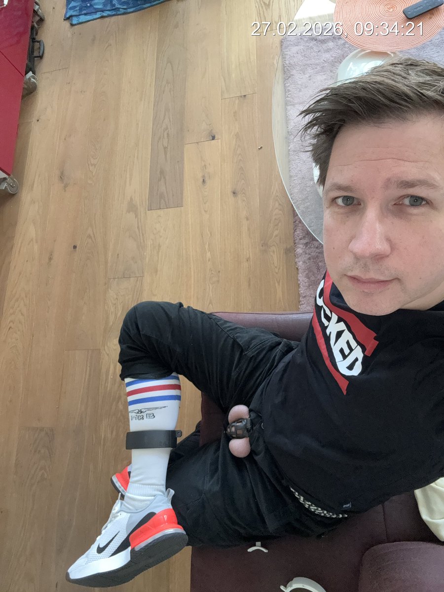 ampas_rubber tweet media