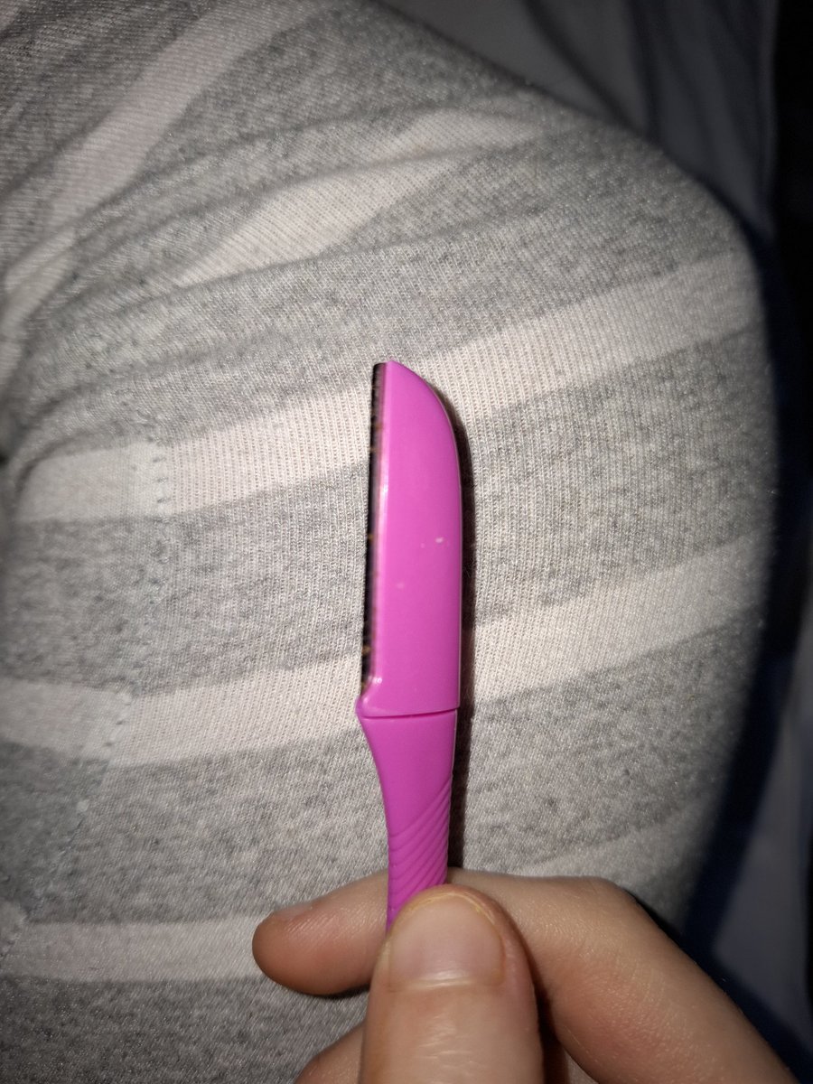 I took off the guard finally... With a needle