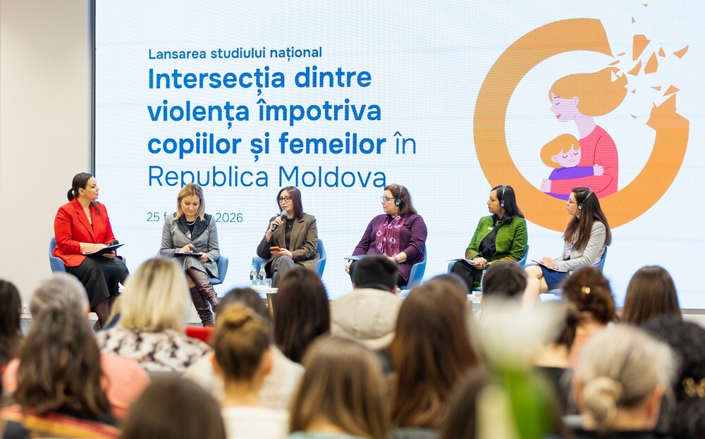 UNFPAMoldova's tweet photo. For the first time in 🇲🇩a national study analyzes the intersection of #violence against women&children.
#NationalStudy provides clear evidence for a paradigm shift: from fragmented interventions to a coordinated, family-centered response.
@FCDOGovUK @UNICEFMoldova @fern_horineUK https://t.co/yTYI4W3kmr
