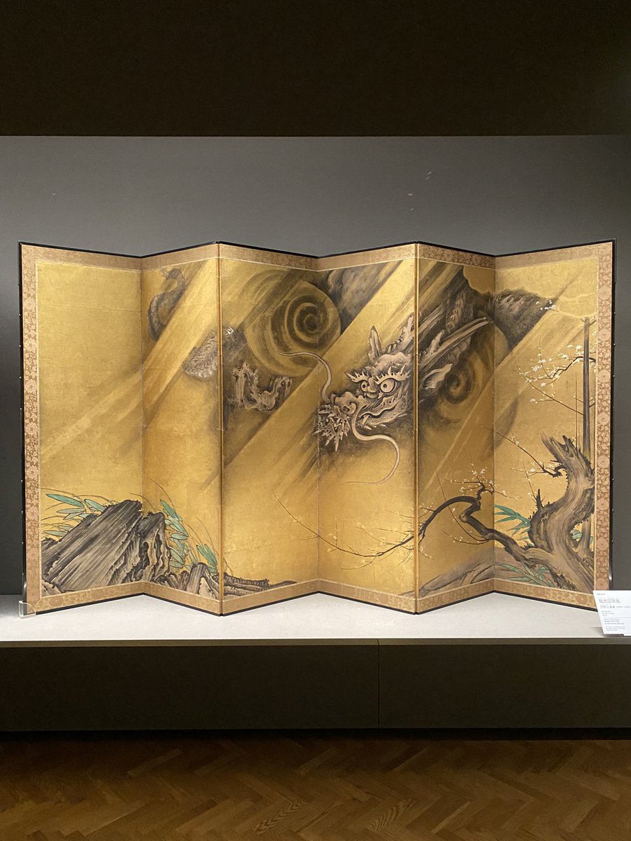 大阪市立美術館の妙心寺展。狩野山楽の龍虎と海北友松の花の屏風絵は