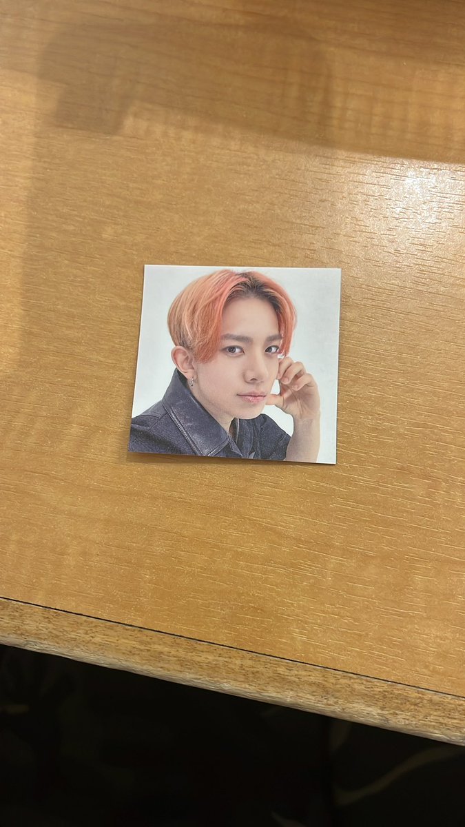 𝐚𝐳𝐮𝐫𝐞 tweet media