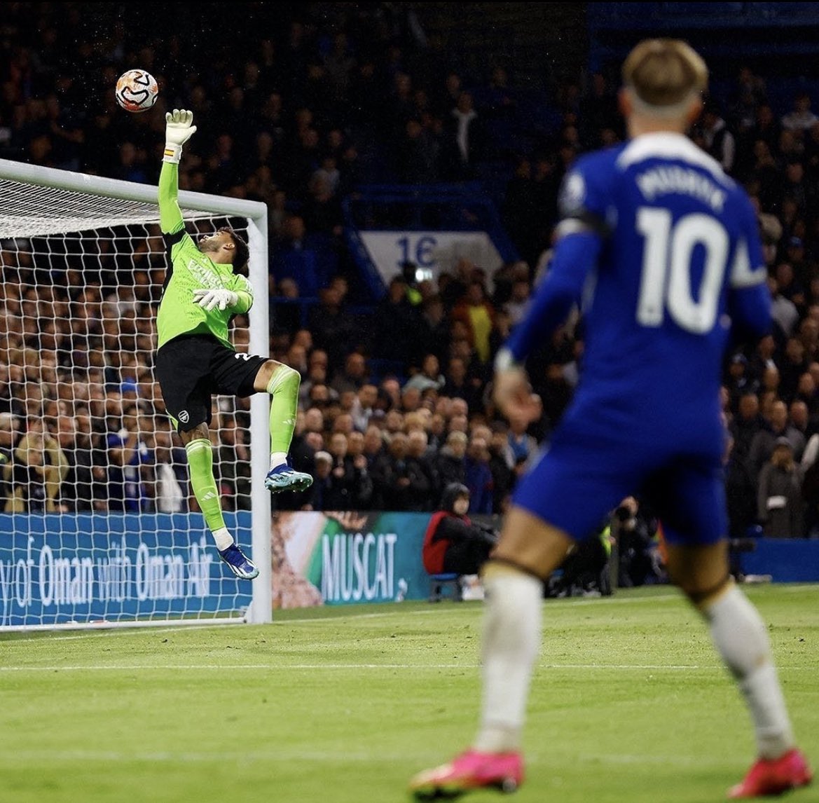 If you are active right now! 

Say hi 👋🏻 and gain organic active followers. 💙