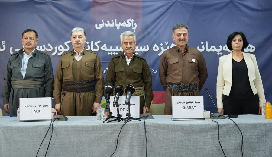 شازده کوچولو tweet media