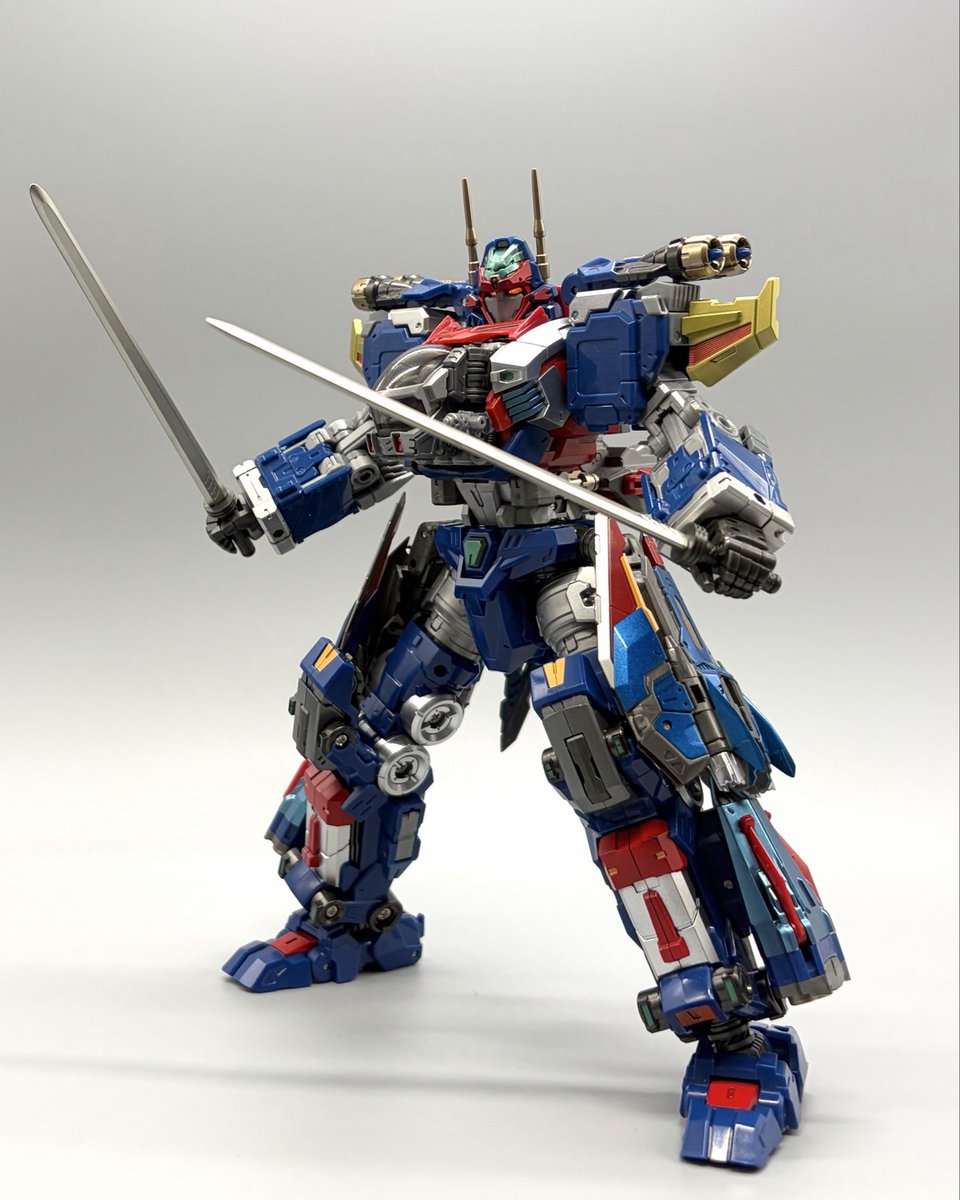 P2NPA7jsAtoB6Uq's tweet photo. #ダイアクロン　
「X-1 サムライスタイル」
Vムーバーの関節を補修してたはずなのに、いつの間にかX-1いじってました
シルバーの01 をコックピットにしました😊 https://t.co/qXtGaytXGr