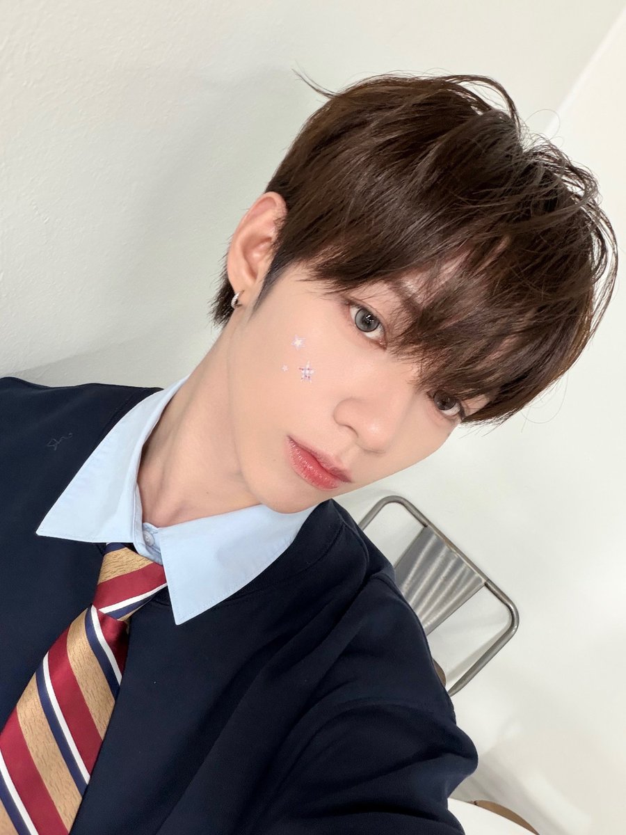 haneulzfilms's tweet photo. jl weverse post https://t.co/x2fILo1PZ3