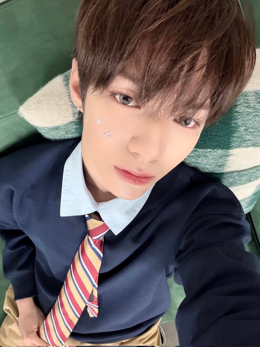 haneulzfilms's tweet photo. jl weverse post https://t.co/x2fILo1PZ3