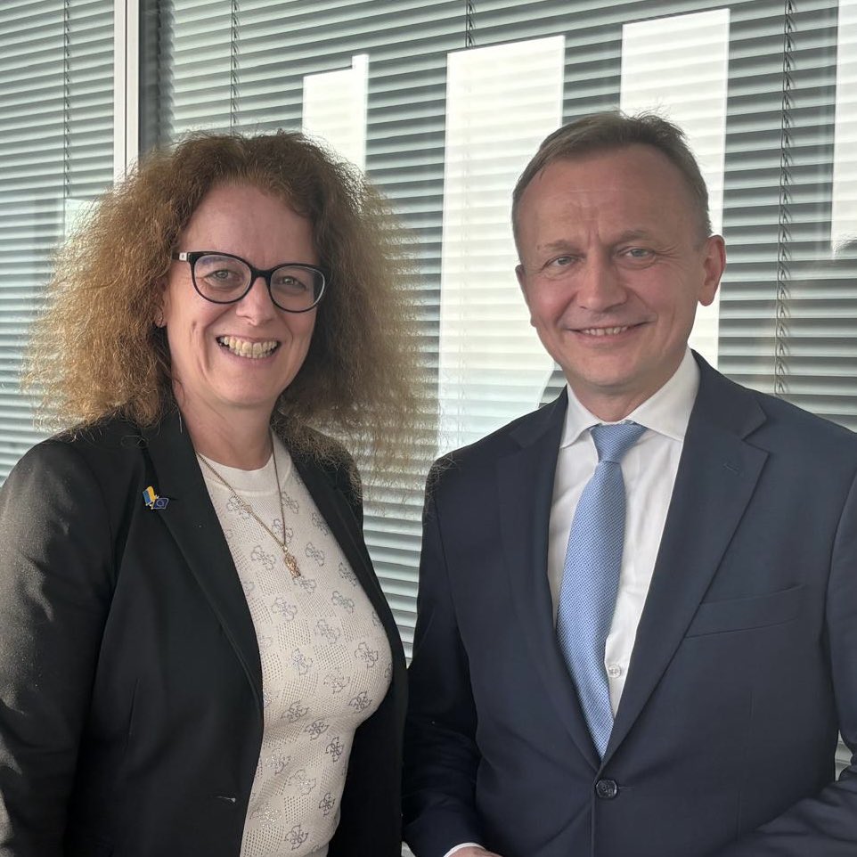 Piotr Serafin tweet media