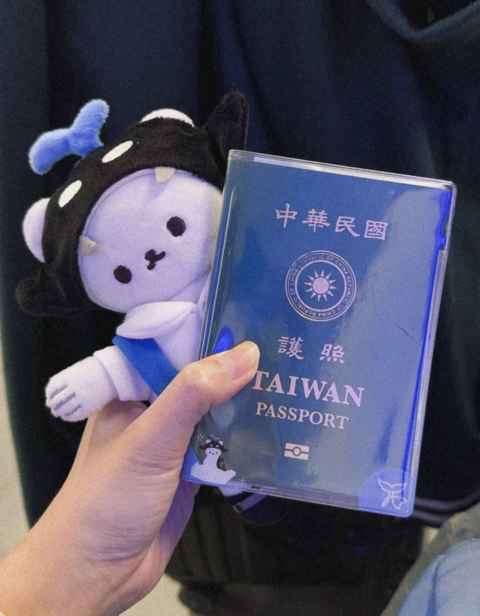 ✈️～🐳🐻‍❄️💙🩵

#PolcaFamMeeting