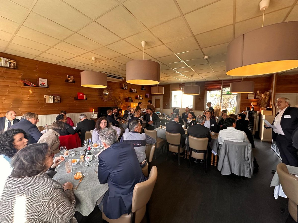 Medef Val d'Oise tweet media