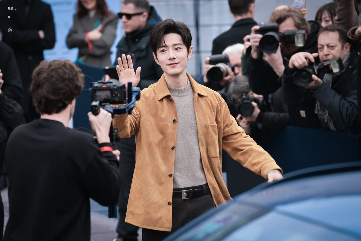 wxyzybxz's tweet photo. 260227 Xiao Zhan for TODS MFW 2026

The bright light always falls on you

cr 无尽夏·博君一肖
XIAO ZHAN ITALIAN STORY #XiaoZhanxTodsCraft #MFW26XiaoZhanCharm https://t.co/h7BQrCWij0