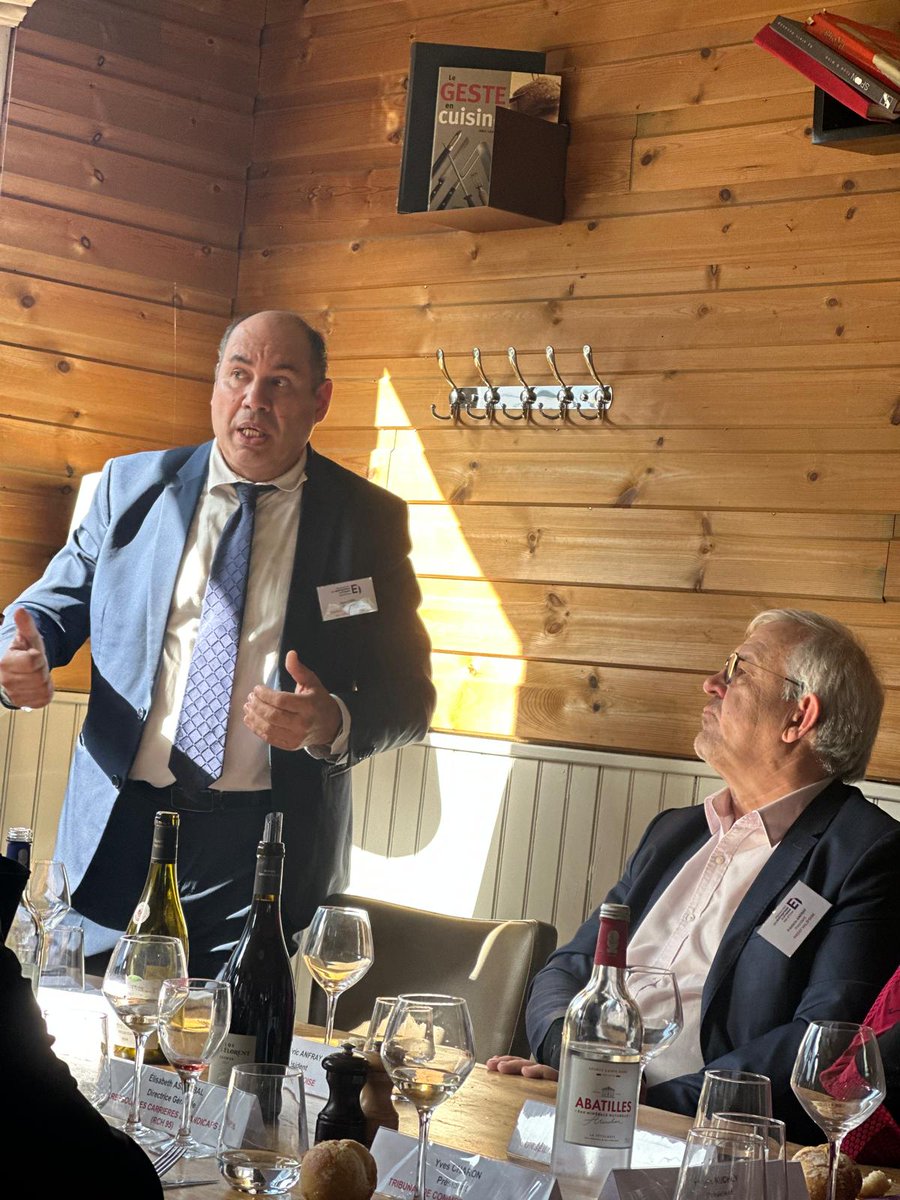 Medef Val d'Oise tweet media