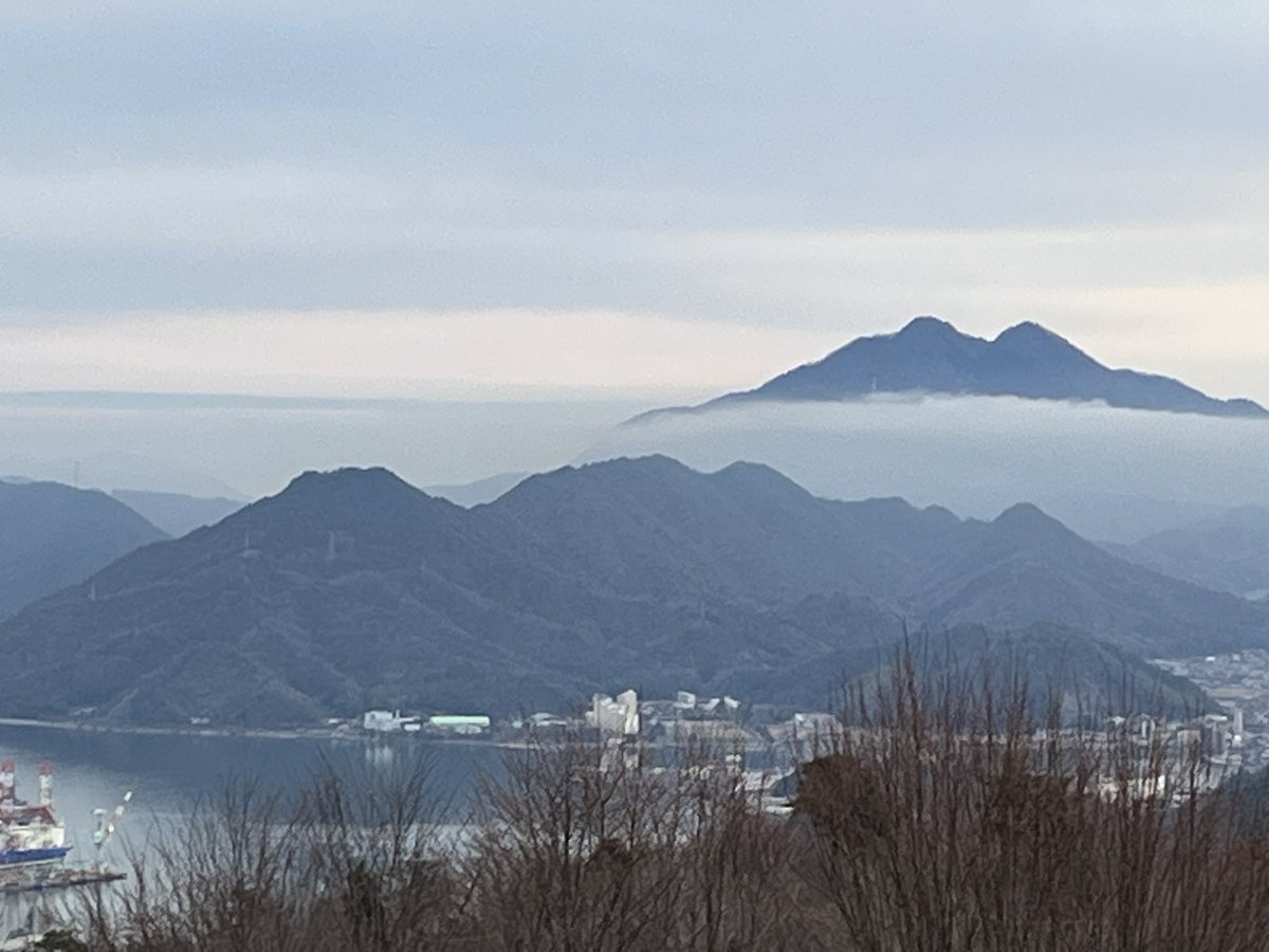 goroskytower's tweet photo. お待たせしていました‼️GORO SKY CAFE nanako 艦これ公式コラボシール補給完了致しました🫡明日11時から販売再開させて頂きます❣️カフェのLOは16:30、スカイタワーにも是非、ご来場下さい😊#goroskytower  #goroskycafe  #艦これ #C2機関 #舞鶴遠征 #五老スカイタワー https://t.co/Nray6OQBdO
