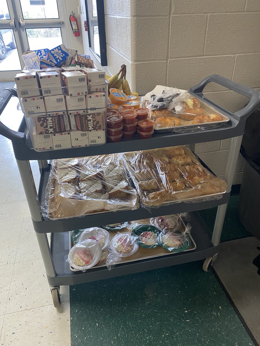 Brian Thomas tweet media