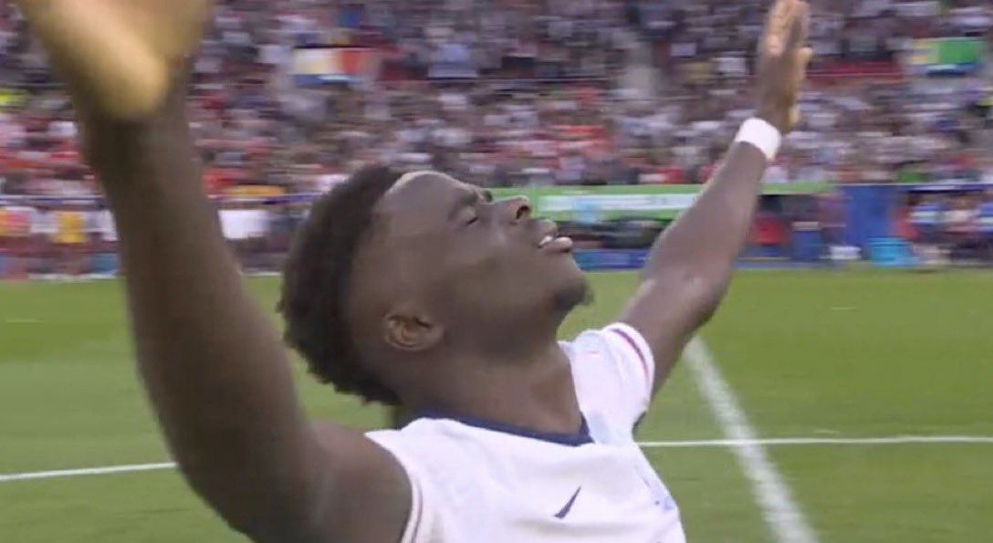 Madrid fans are thanking God they avoided Arsenal side of the draw.
Barcelona fans are terrified they're in the Arsenal side of the draw.
The whole of Premier League are crying about Arsenal side of the draw.

Mikel Arteta and Andrea Berta you've changed my life.