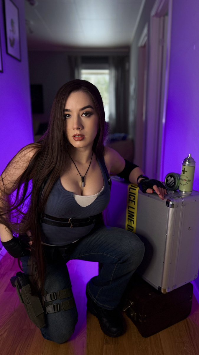 MissMikkaa's tweet photo. Happy Resident Evil Requiem day!! Dressed up as Jill Valentine to celebrate. Enjoy gaming! https://t.co/baiO6hcE2b