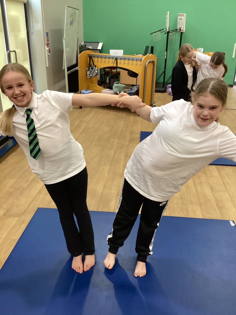 Mr Abnett tweet media