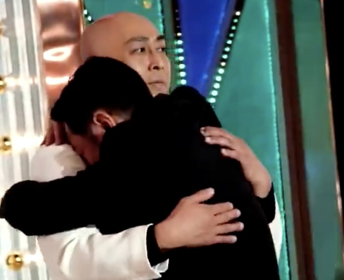 りくりゅうペアは錦鯉のオマージュだったくさい