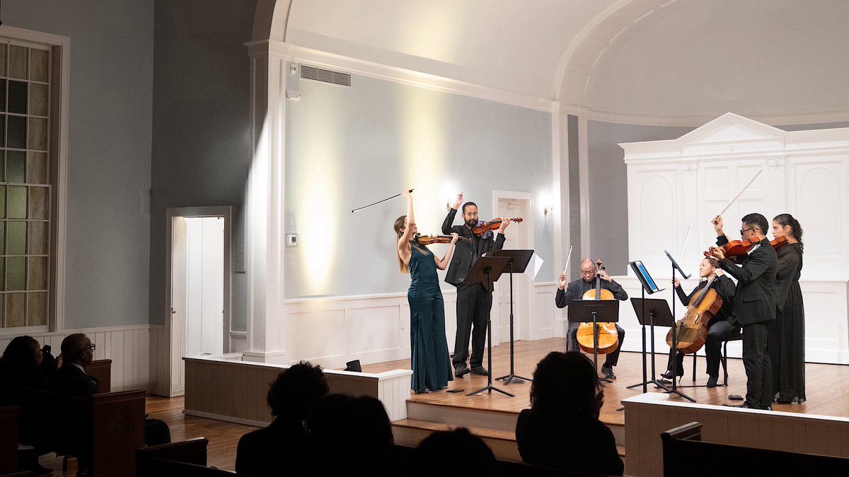 Vibrating from the magic of our Chamber Music performance! 
The energy in the room was truly special—to see the audience so spellbound is exactly why we do what we do.
L-R: Anyango Yarbo-Davenport, James Keene, Kenneth Law, Kelsee Vandervall, Caleb Georges, viola, Ryellen Joaquim