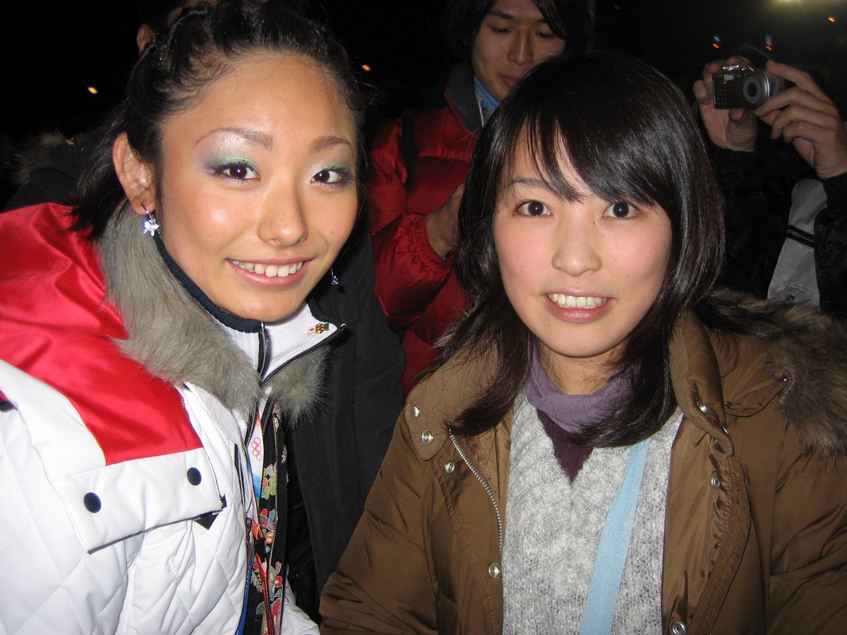 3/8(日)14時〜安藤美姫ちゃんとトークショーを弾丸開催します‼️会場は渋谷Tokyo Comedy Bar🍾詳細はインスタの専用アカウントをチェックしてください✅日が迫ってますがスケオタのみなさまとわいわいできるのを楽しみにしています😆⛸️🧊
👇👇👇
instagram.com/p/DVQY_PZEk6X/…
#てるスケ

←2026 2006→