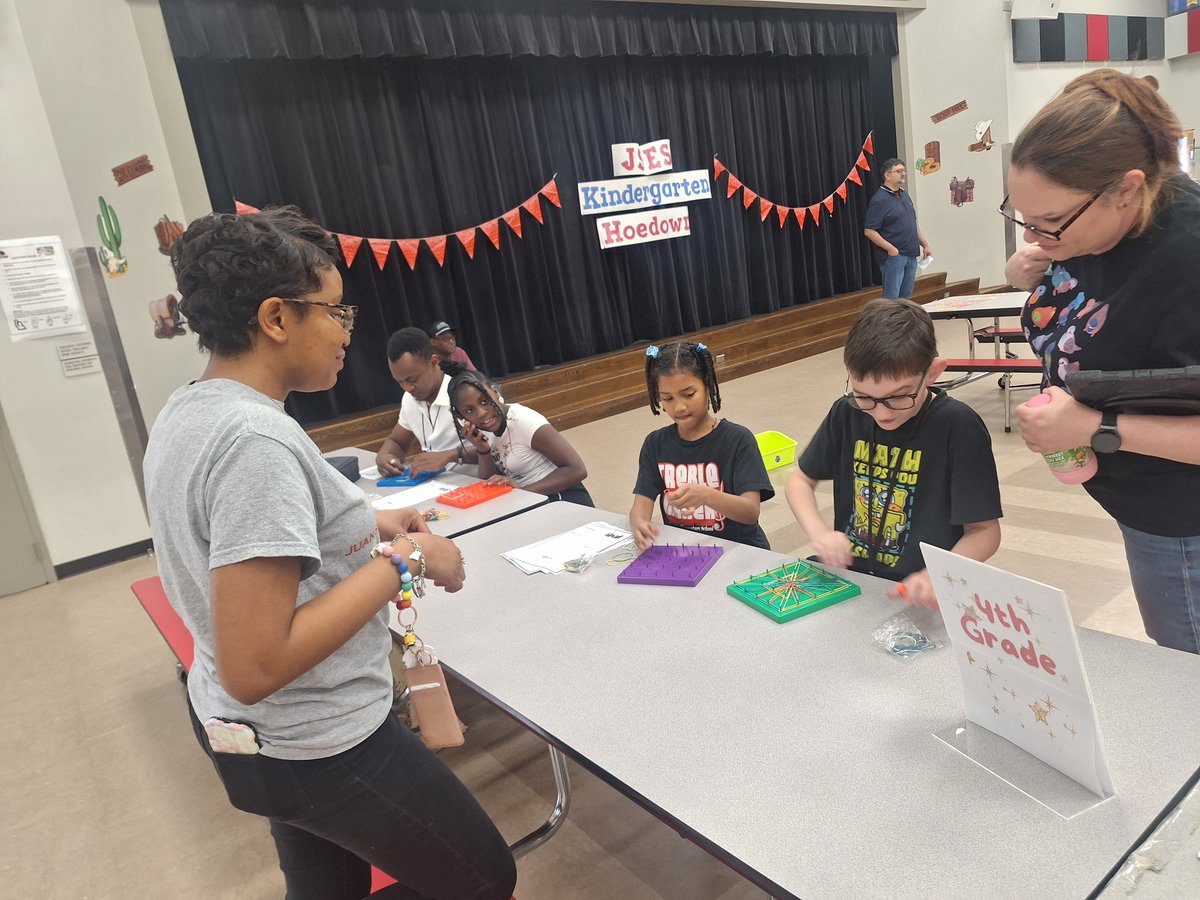 JSES 4th Grade Crew tweet media