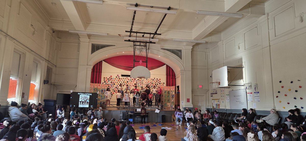 Black History Month Art and Music Reflection, always a powerful celebration here at Lincoln. 
#LincolnLionsRisetotheChallenge
