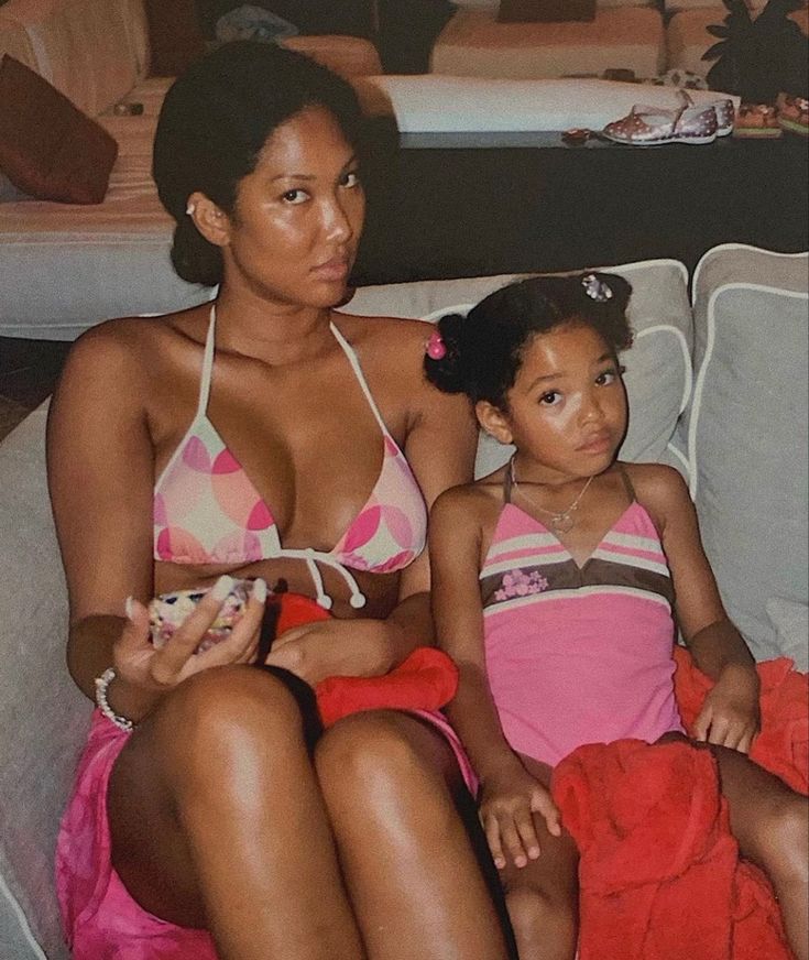 Kimora Lee Simmons with her daughter, Ming Lee Simmons.  ❤️