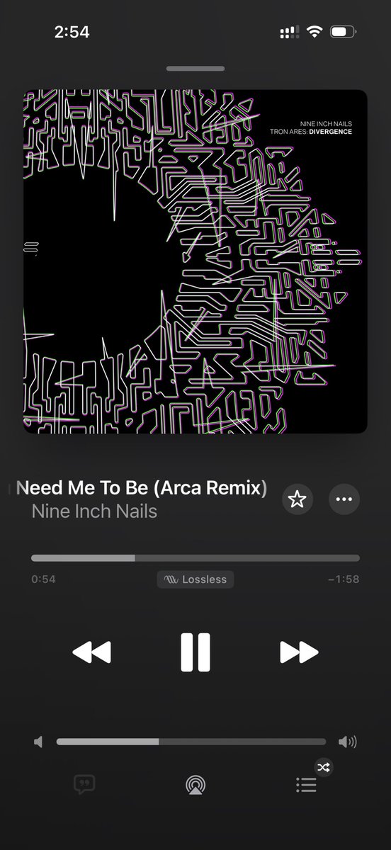 джоан дилдон tweet media