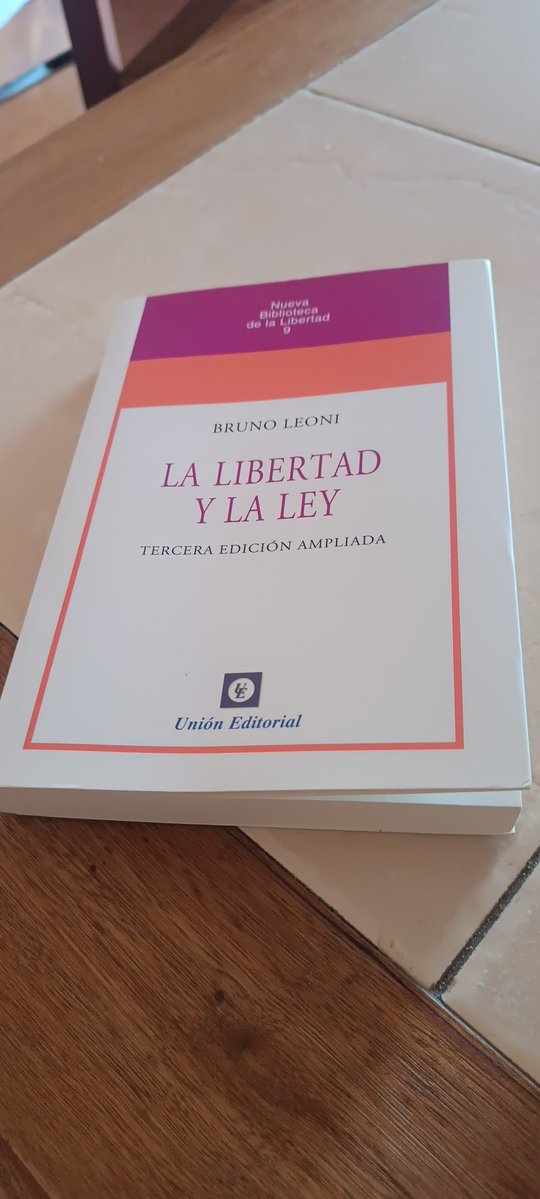 Denso, pero me está gustando.