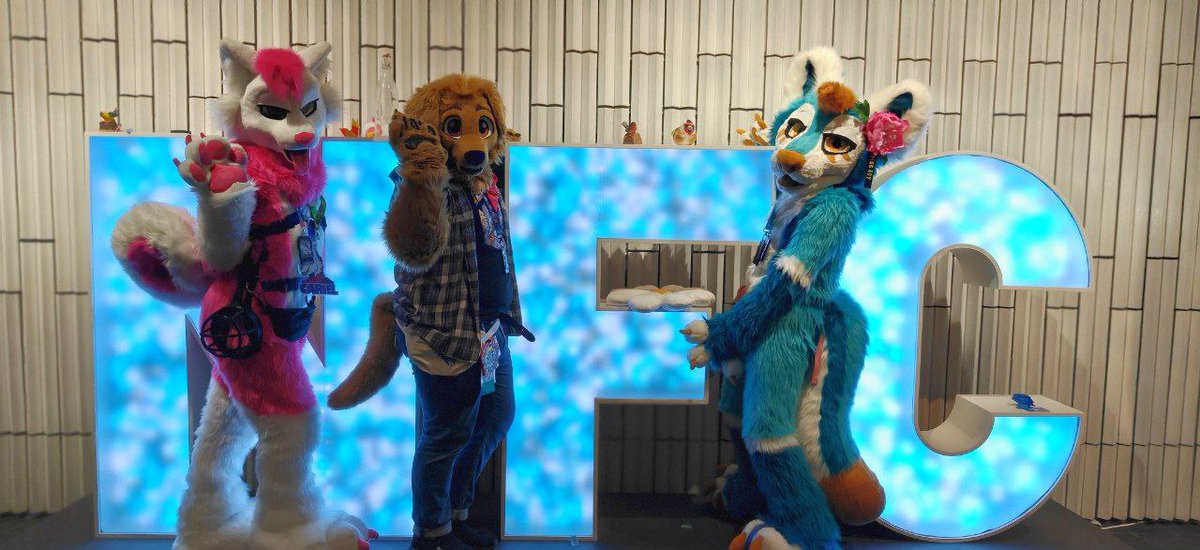 Azide Fox tweet media