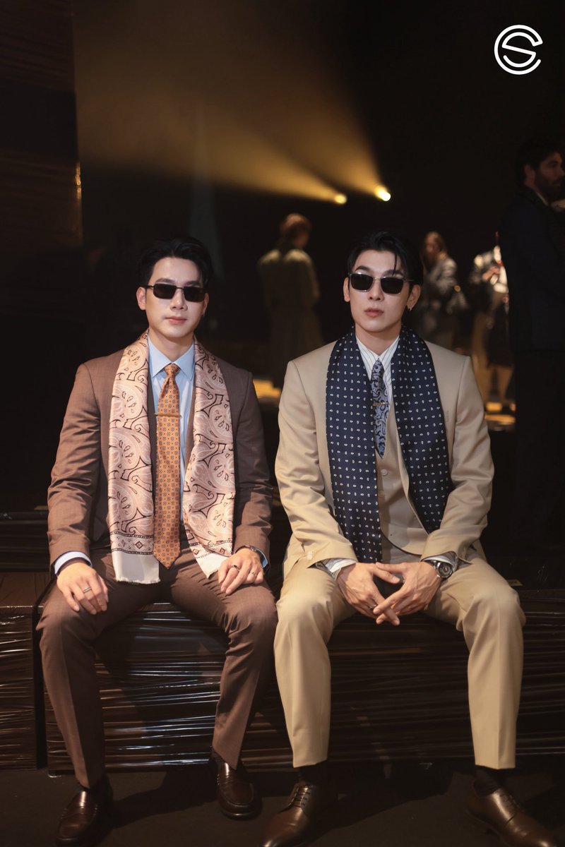 SolSkipperCo's tweet photo. I’ve more pics for you😉🤎✨

MEW AT MILAN FW26

@MSuppasit
#BossFW26xMew https://t.co/kUdmxsLyrZ