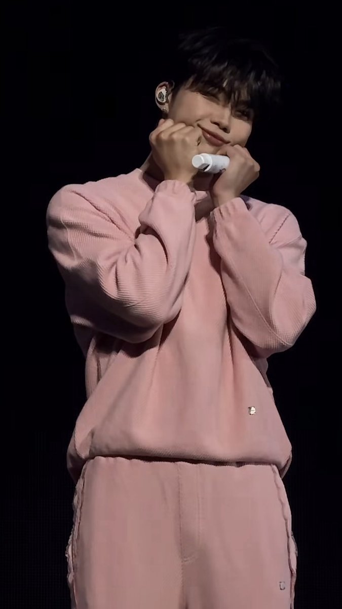 あかんまって、サウチェ全身ピンクだったの？wwwwwwwwwwwwwwwwwwwwwwwwwwwwwwwwwwww可愛いwwwwwwwwwwwww💞💞💞💞💞💞💞💞