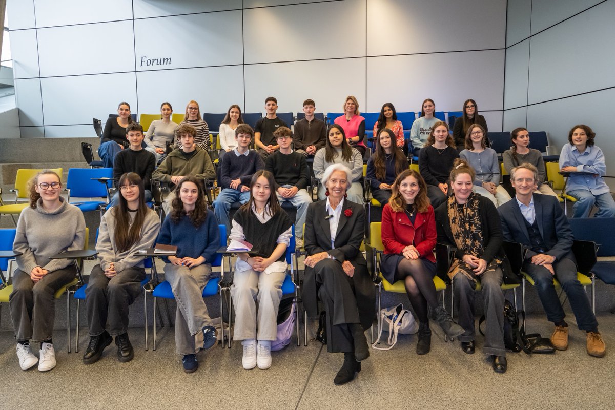 Christine Lagarde tweet media