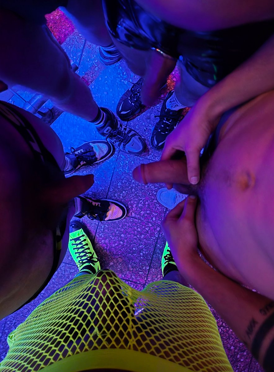 Austrian Kinky Guy tweet media