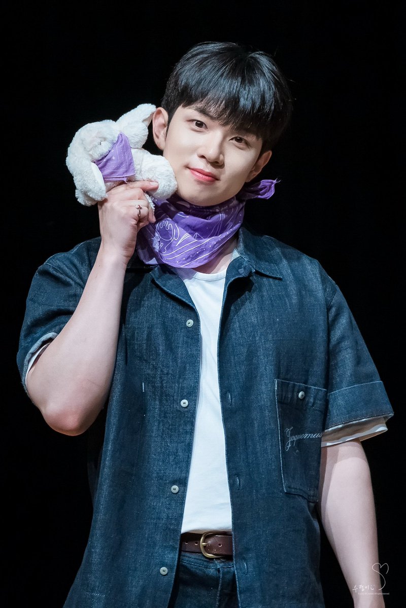 사랑하는 회승이의 생일을 축하합니다♡♡

#950228
#소망가득한_회승데이
#HAPPY_HWESEUNG_DAY 

250731 애플뮤직
#엔플라잉 #유회승
