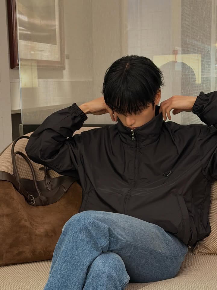 𝐌𝐚𝐫𝐭𝐞𝐞𝐧. tweet media