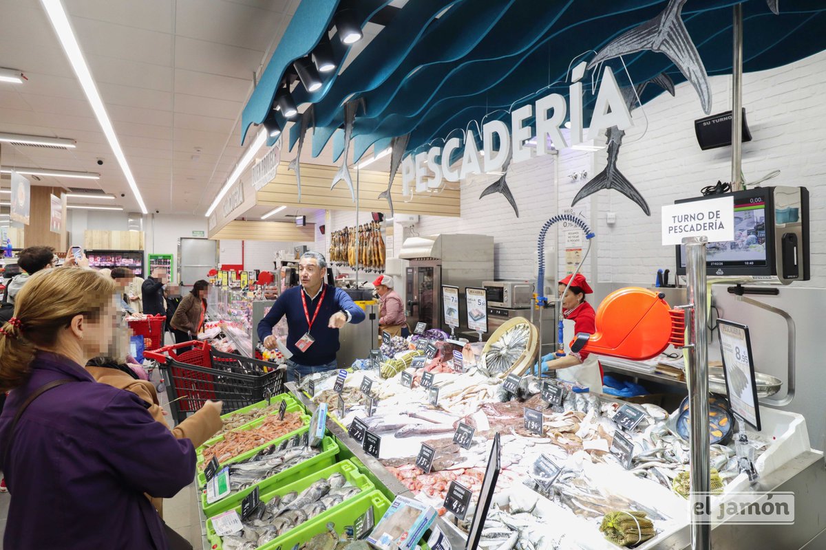 super_ElJamon's tweet photo. 🎉¡LA MONACILLA, Huelva, ya estamos con vosotros! 🛒
📌 Te esperamos en el CC La Monacilla de Aljaraque (Avda. Montes de León), de lunes a sábado de 9 a 23 horas 🥰 Podrás encontrar más de 9500 productos 🥩🧀 🍅 🥖🐟🦐¡Te esperamos! #LaMonacilla #Aljaraque #Huelva #ElJamon https://t.co/osY3fgLT1Y