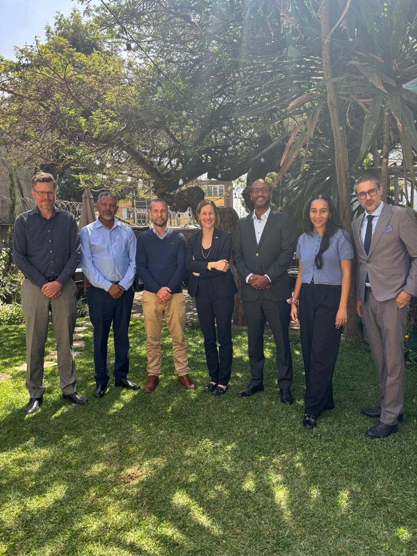 SwissAddisAbaba's tweet photo. Great exchange with @Euro_Cham and Swiss representatives at the 🇨🇭 Residence! Engaging discussions on trade opportunities &amp; areas for further collaboration. https://t.co/zAF440SAvW