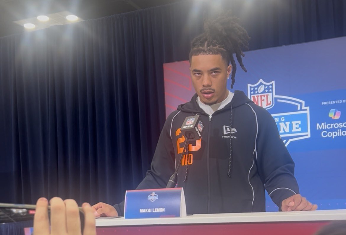 USC WR Makai Lemon said it would be a “blessing” to play with Lamar Jackson and that he met with #Ravens this week. “Lamar is one of the best quarterbacks…to be in that offense would be a blessing.”