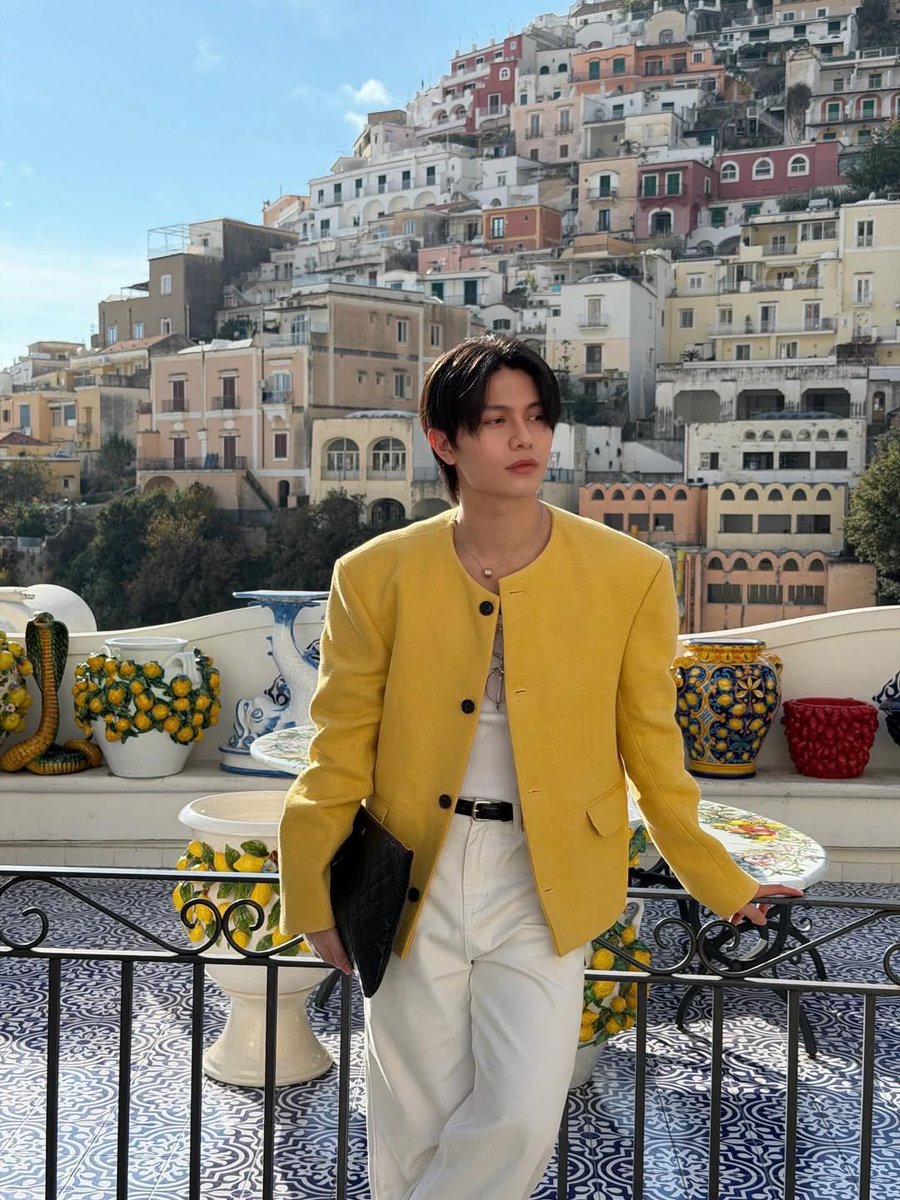 WILLIAM INSTAGRAM UPDATE!!!

🎸: sunset w u 🍋

( #williamjkp )