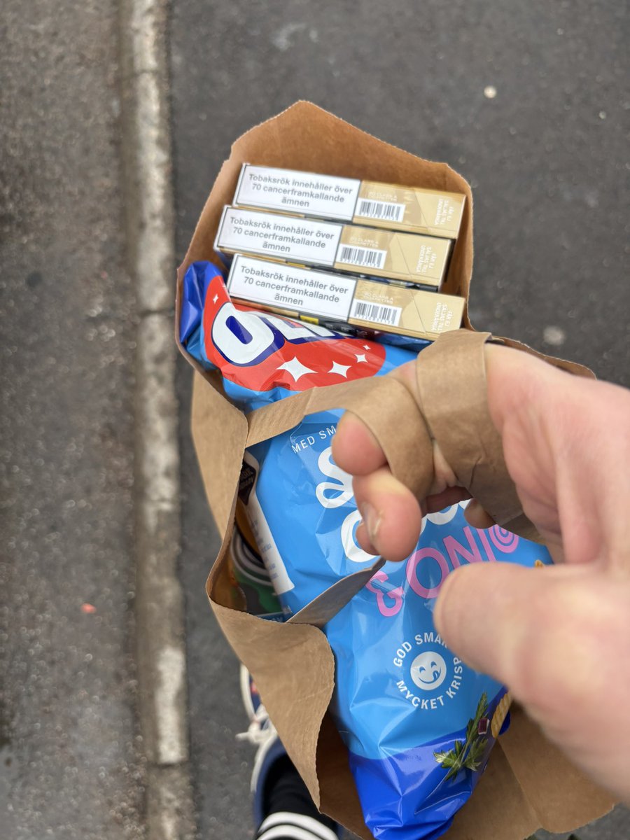 Ikväll är det dags! Men redan nu kan ni gå in på NT och läsa intervju om ni vill! Stötta lokaltidningsjournalistiken! Och ditt lokala spelställe! Packningen behöver vi dock ingen hjälp eller stöttning kring! Ses snart!