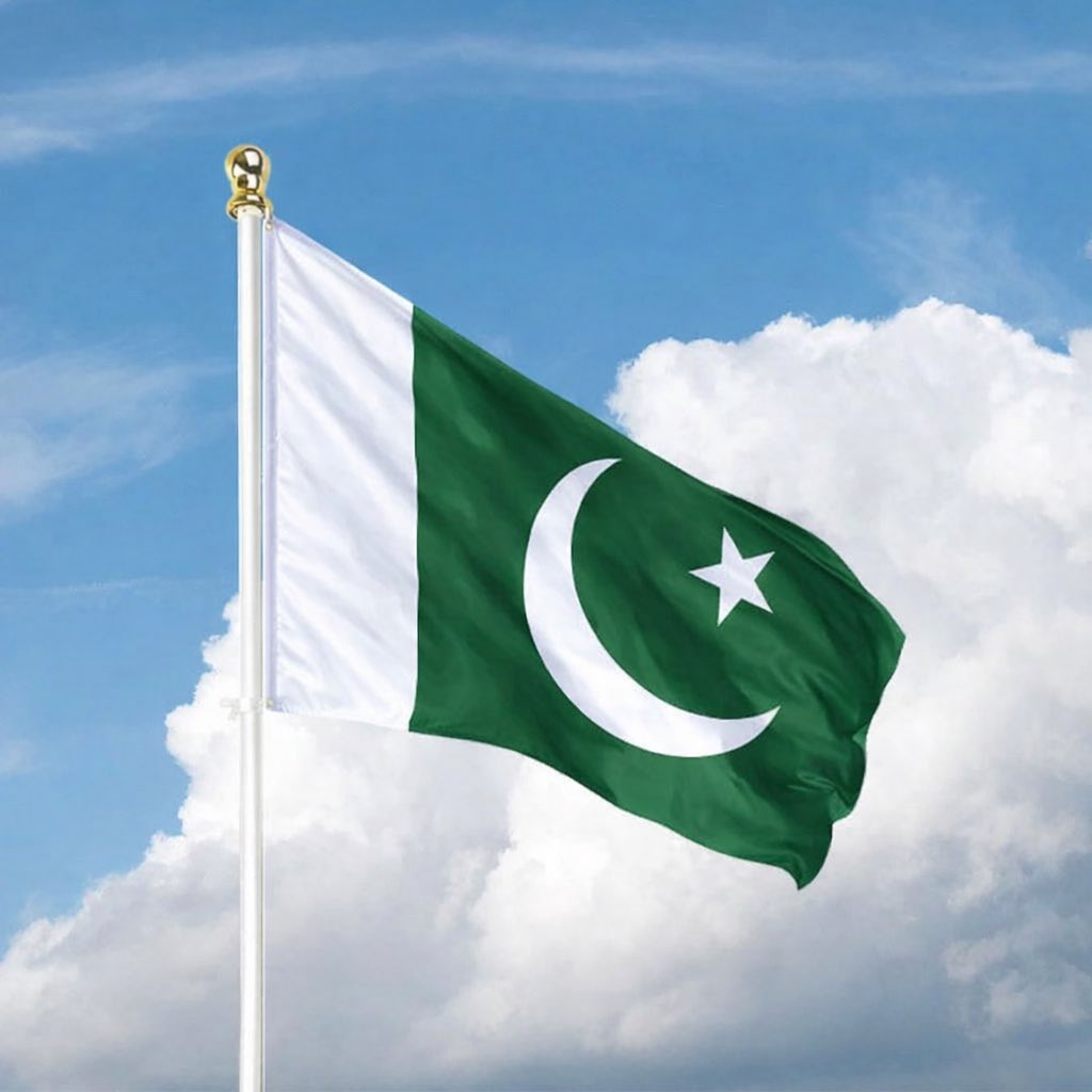 imayanktiwari's tweet image. Pakistan now claims attacks on its soil are backed by INDIA! 🇮🇳🤝❌🇵🇰From Taliban raids to blaming Delhi—desperation level: Expert! 😏 #GeoPolitics heating up?#PakistanArmy #IndiaPakistan
#Afghanistan #Balochistan #IndoPakTensions