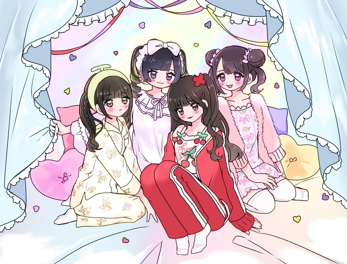 idol_illust's tweet photo. きゅるちゃん　パジャマ💛💜❤️🩷 https://t.co/is86BUhTWw
