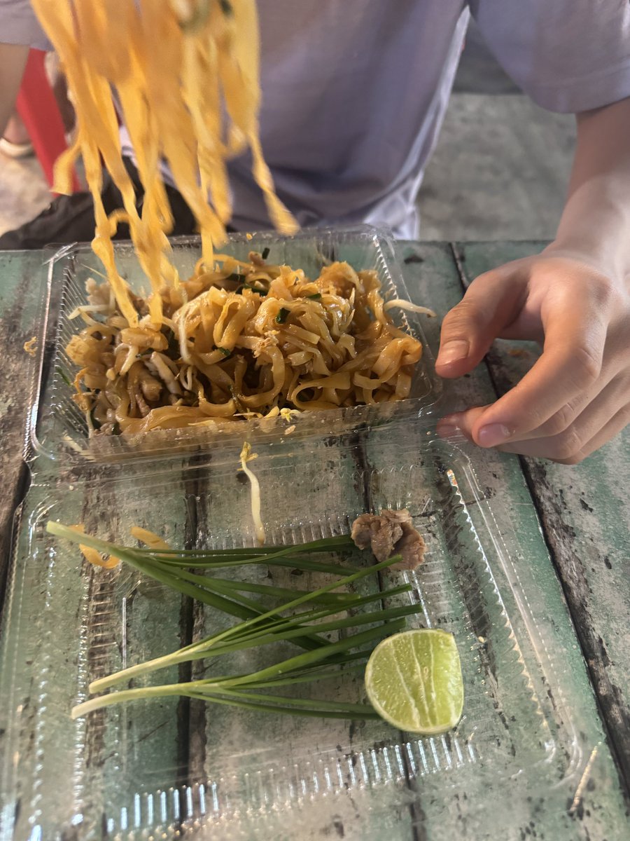 はやしまこと tweet media