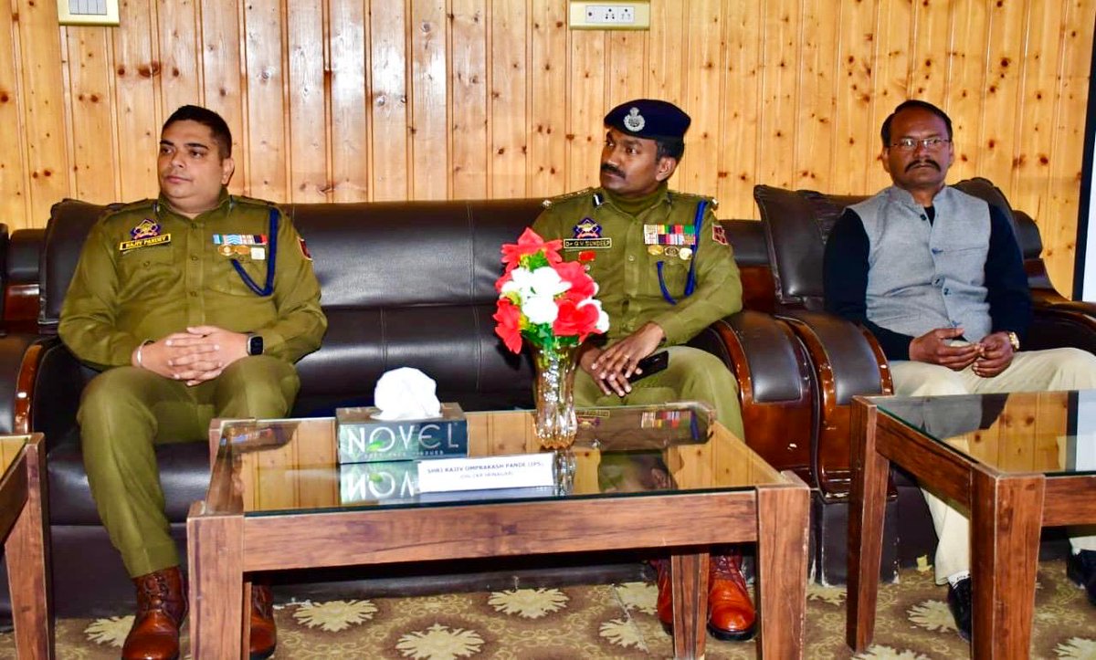 Srinagar Police tweet media