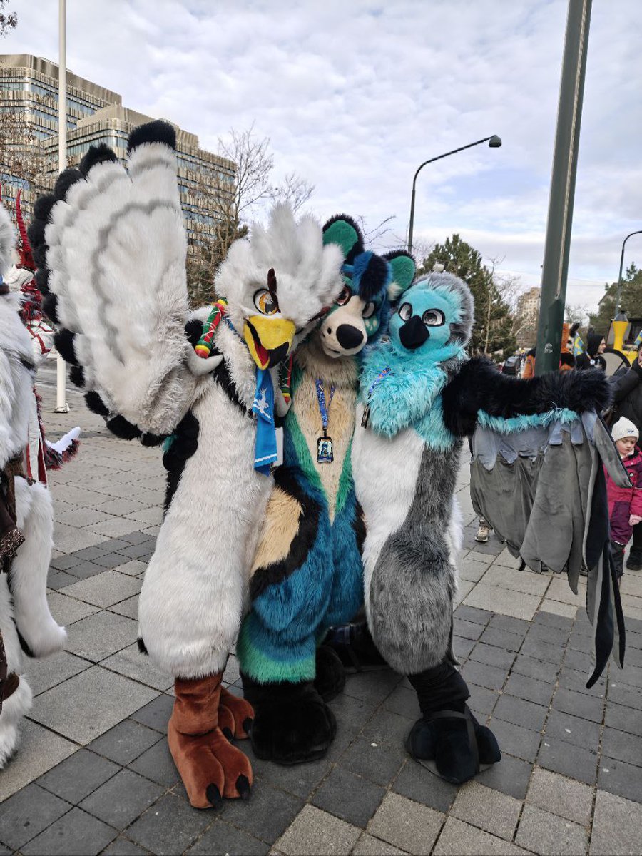 RaphaelTheRobin's tweet photo. Had an amazing time at #NFC2026, and met so many new people. It's been one of the best cons experiences I've had, and i wish it could've lasted longer!

For those in the photos not on twitter:
teba_cosplay (Instagram)
claudesandrain (Bluesky) https://t.co/Qic7OJUl6R