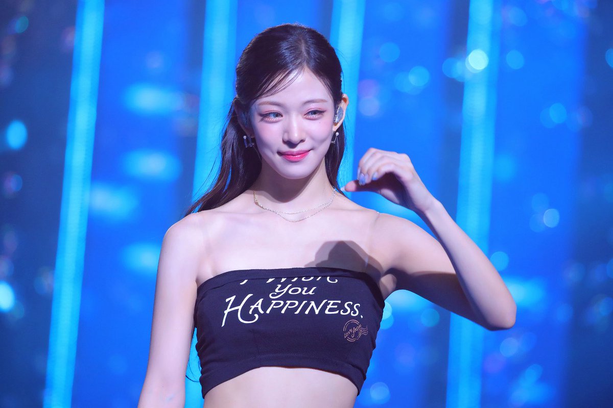 X에 게시된 이채영 관련 이미지