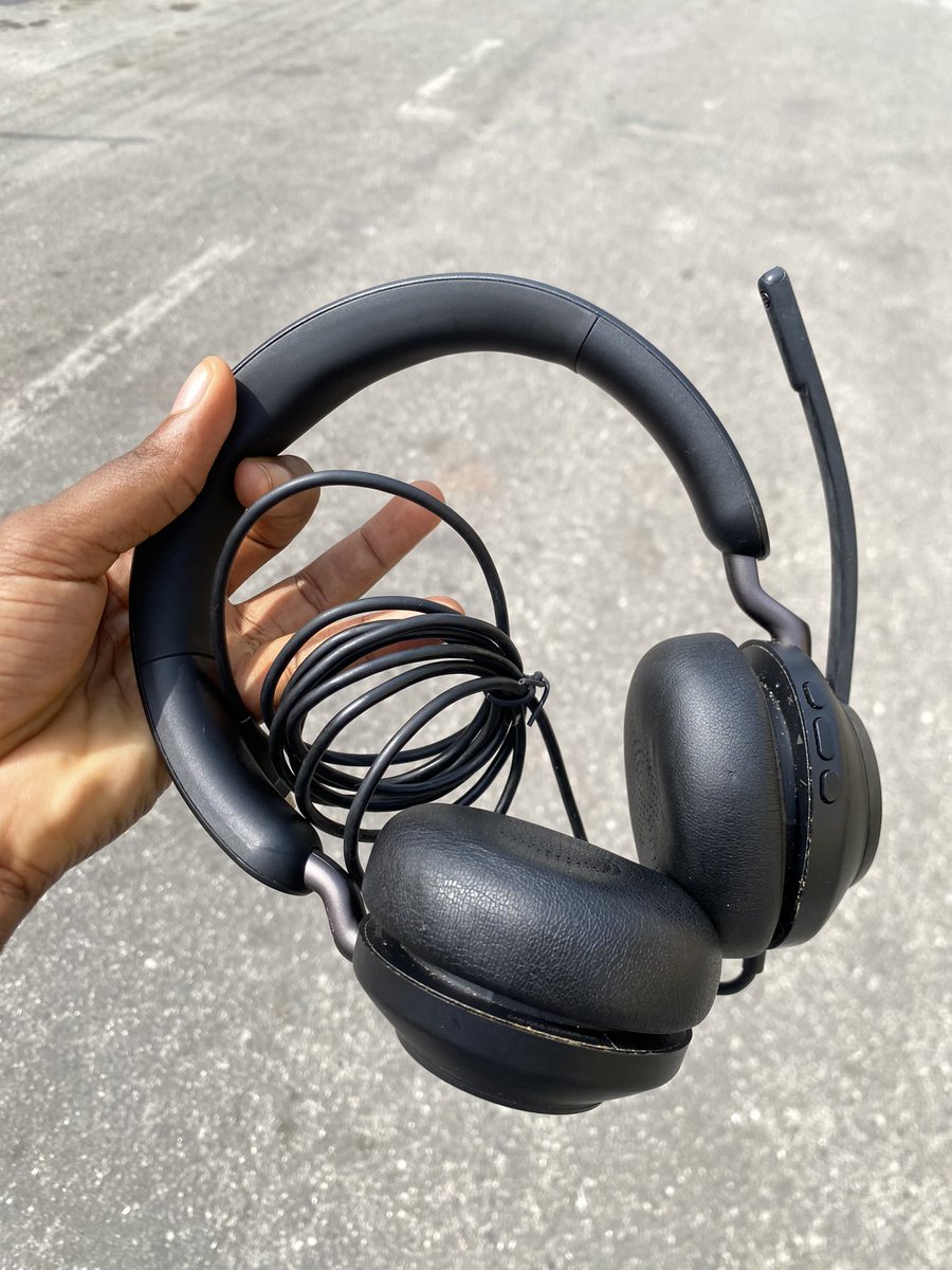 He sent it💃💃💃<a href="/Val_Gadget/">Val Gadgets</a> Thank you so much 😊