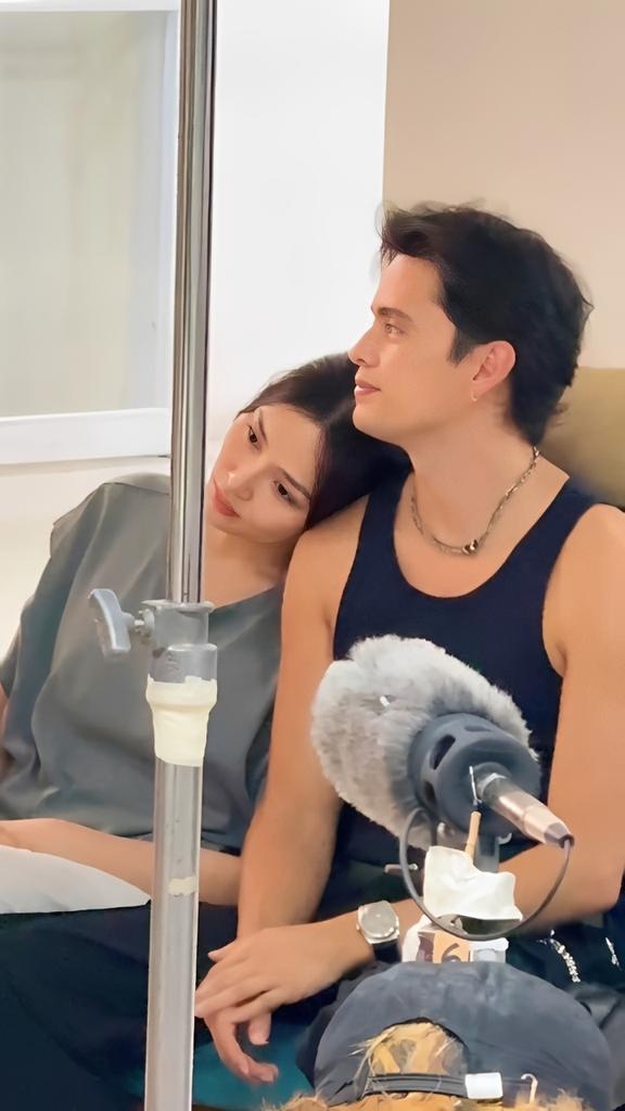 James Reid on Kathryn Bernardo:

“I think Kath is… kind of who I expected she would be. She’s incredibly humble, and very talented.

“Super easy to get along with."

"But that’s always how I saw her. She’s very genuine.”

Anu-ano ang natutunan niya kay Kathryn?

“I love how