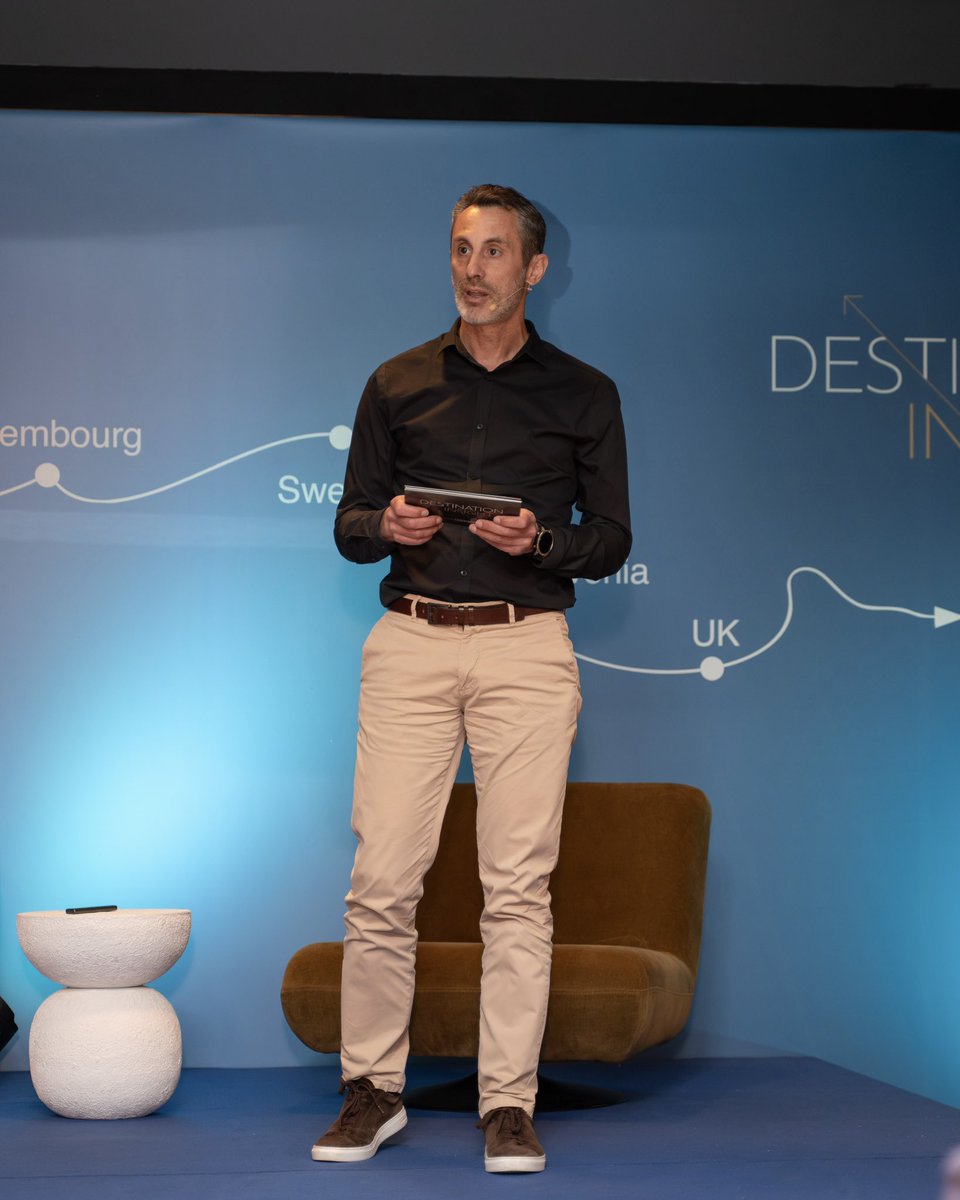 Marketing Greece tweet media